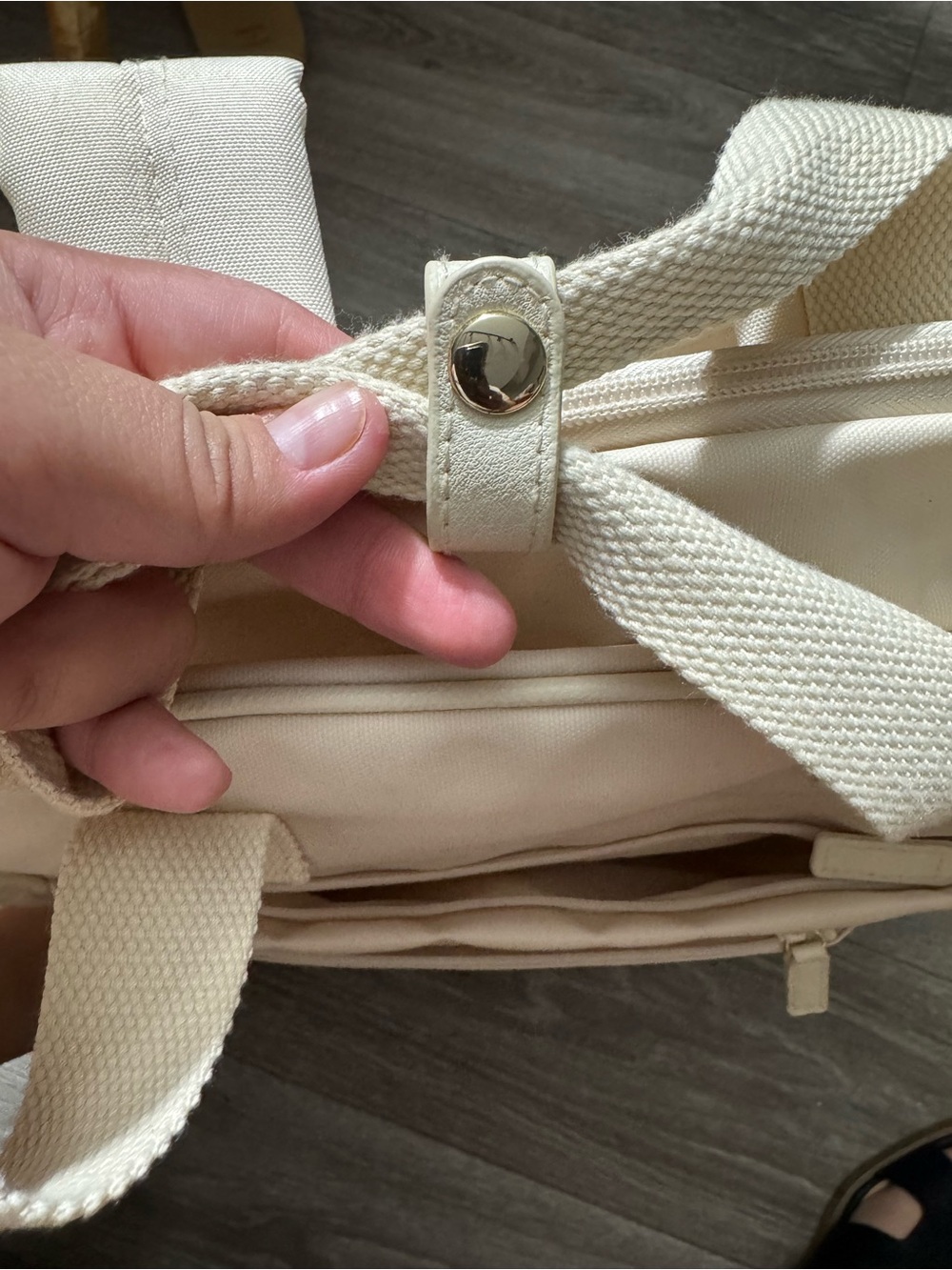 BEIS Cream Laptop Backpack with Front Pocket and Gold Logo - Picture 4 of 9